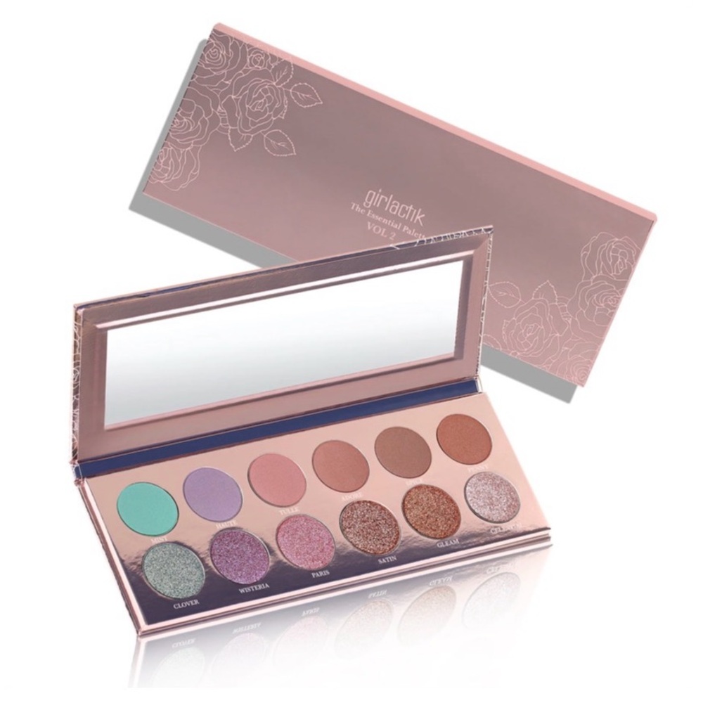 Dreamy Eyeshadow Palette - Pastel and Shimmer Collection